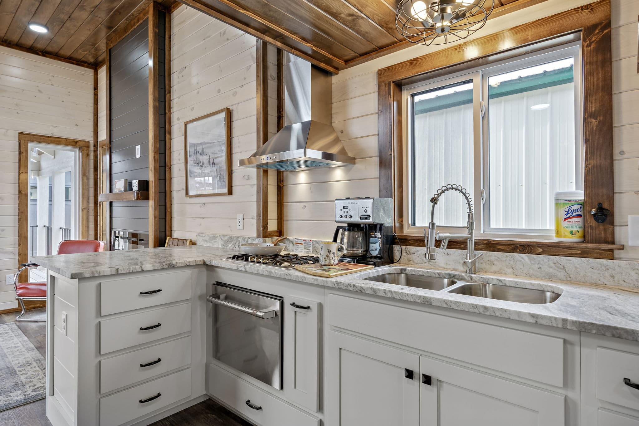 Modern Farmhouse photo
